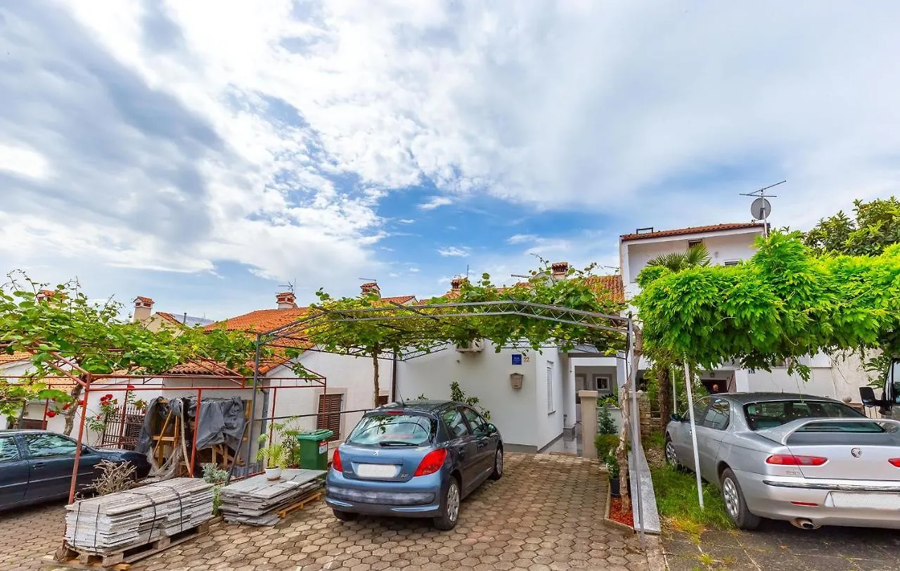 Apartment Ivana B4 N2 Porec